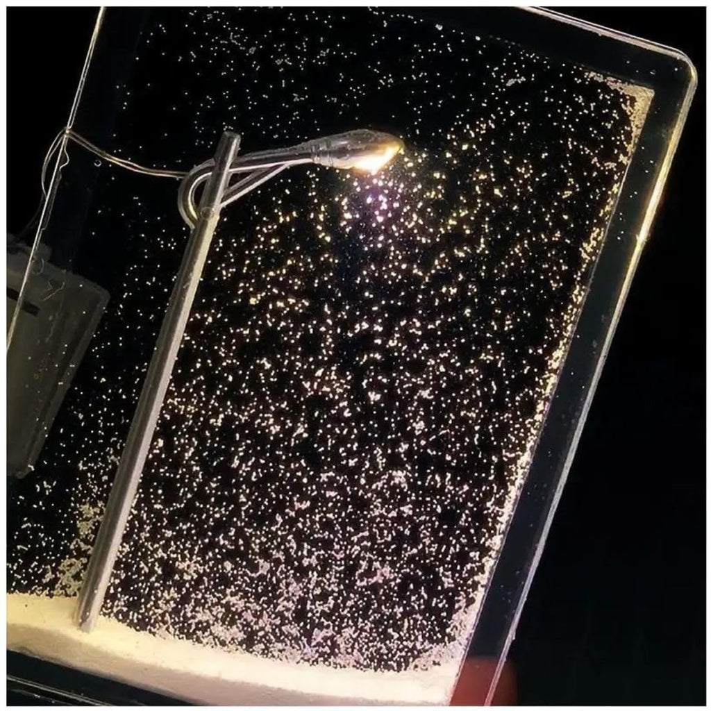 The Magic Snow Lamp